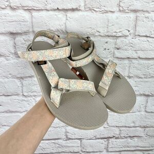 Teva Women's Original Universal Wildflower Sandal Size 8